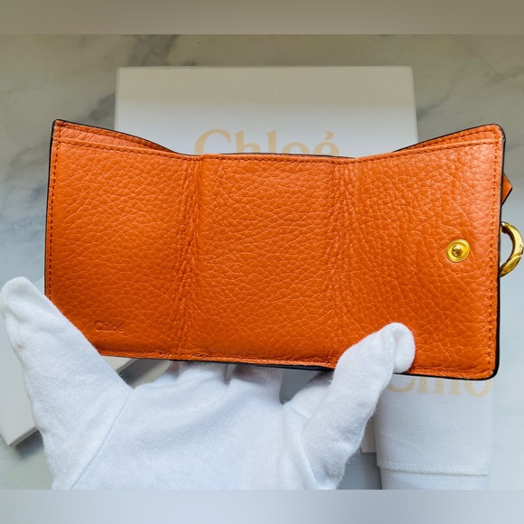 Sold! Chloe Alphabet Trifold Wallet Leather Mini Soft Ebony - Picture 4 of 16